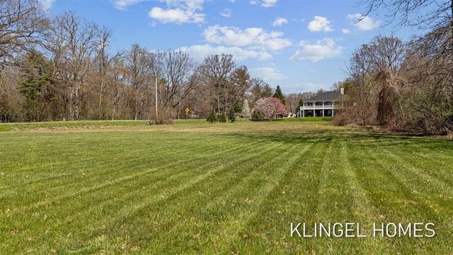 15400 148th Avenue, Spring Lake, MI 49456