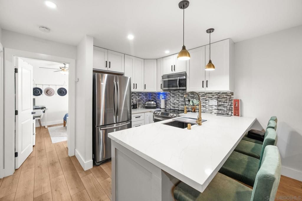 1124 Eureka 18, San Diego, CA 92110 — photo 3