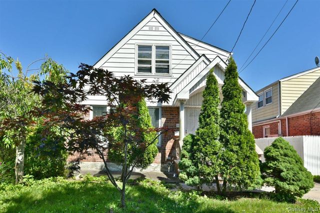 88-05 Winchester Boulevard, Queens Village, NY 11427