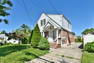 88-05 Winchester Boulevard, Queens Village, NY 11427