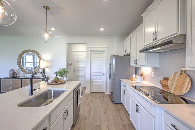 532 Misty Creek Court, Nashville, TN 37207