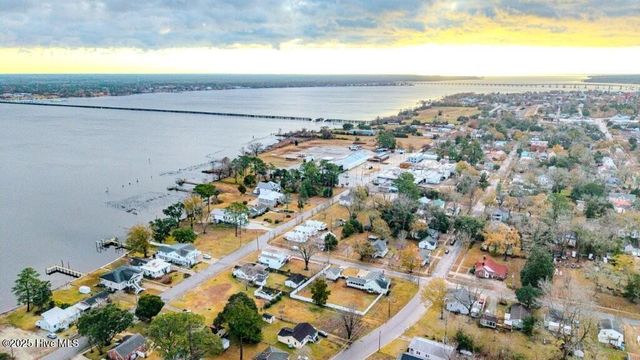 305 North Avenue, New Bern, NC 28560