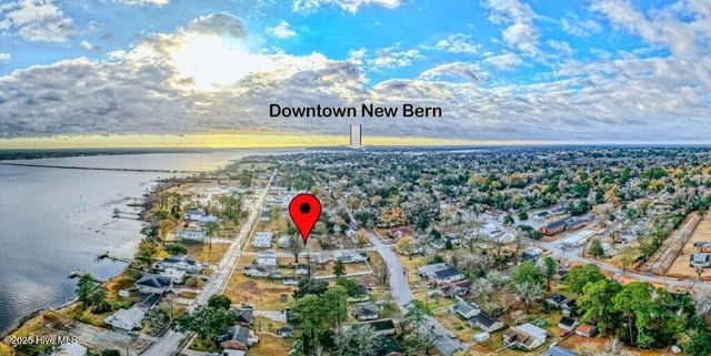 305 North Avenue, New Bern, NC 28560