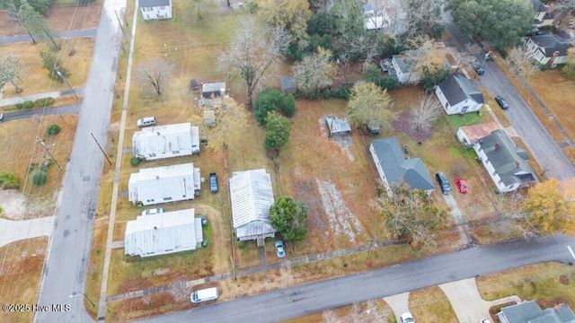 305 North Avenue, New Bern, NC 28560