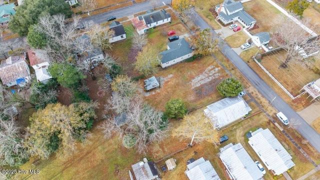 305 North Avenue, New Bern, NC 28560