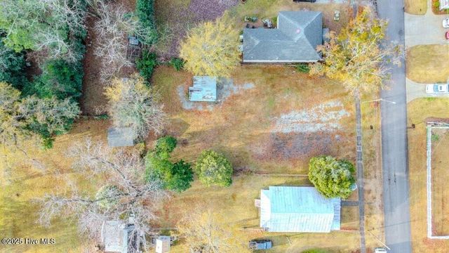 305 North Avenue, New Bern, NC 28560