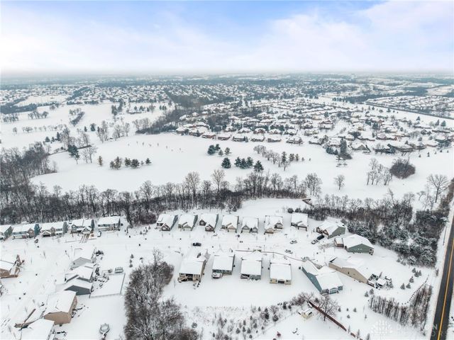 2160 Prestwick Bend, Miamisburg, OH 45342