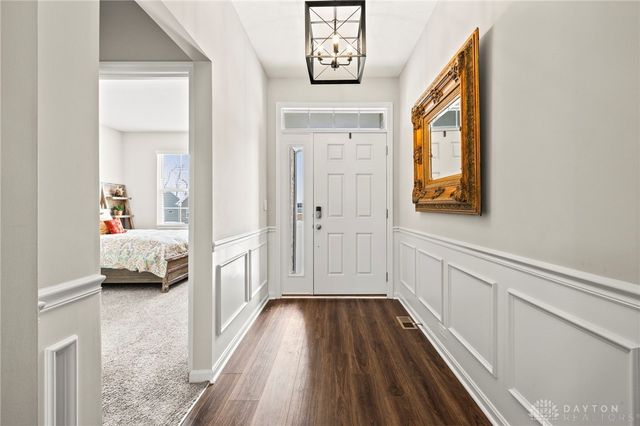 2160 Prestwick Bend, Miamisburg, OH 45342