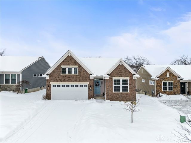 2160 Prestwick Bend, Miamisburg, OH 45342