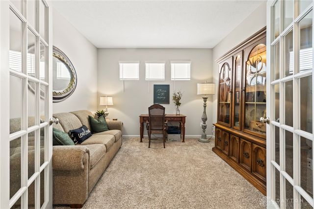 2160 Prestwick Bend, Miamisburg, OH 45342