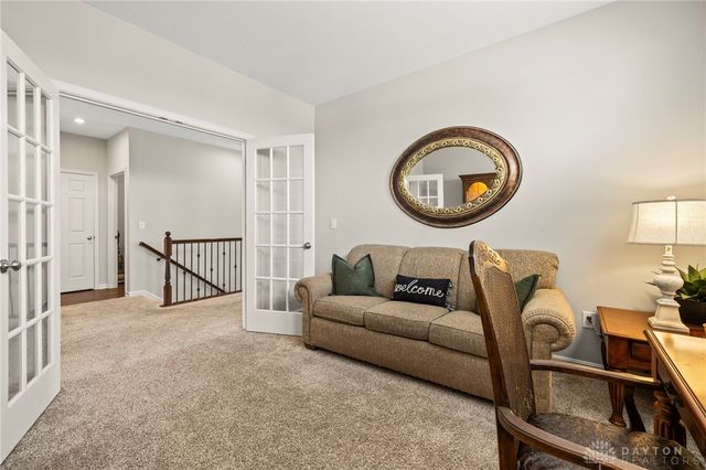 2160 Prestwick Bend, Miamisburg, OH 45342