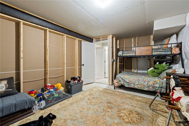 2160 Prestwick Bend, Miamisburg, OH 45342