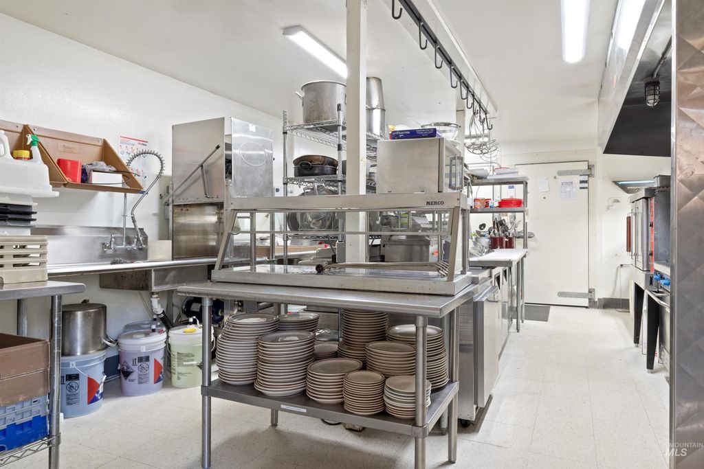 7234 Highway 21, Lowman, ID 83637 photo 14