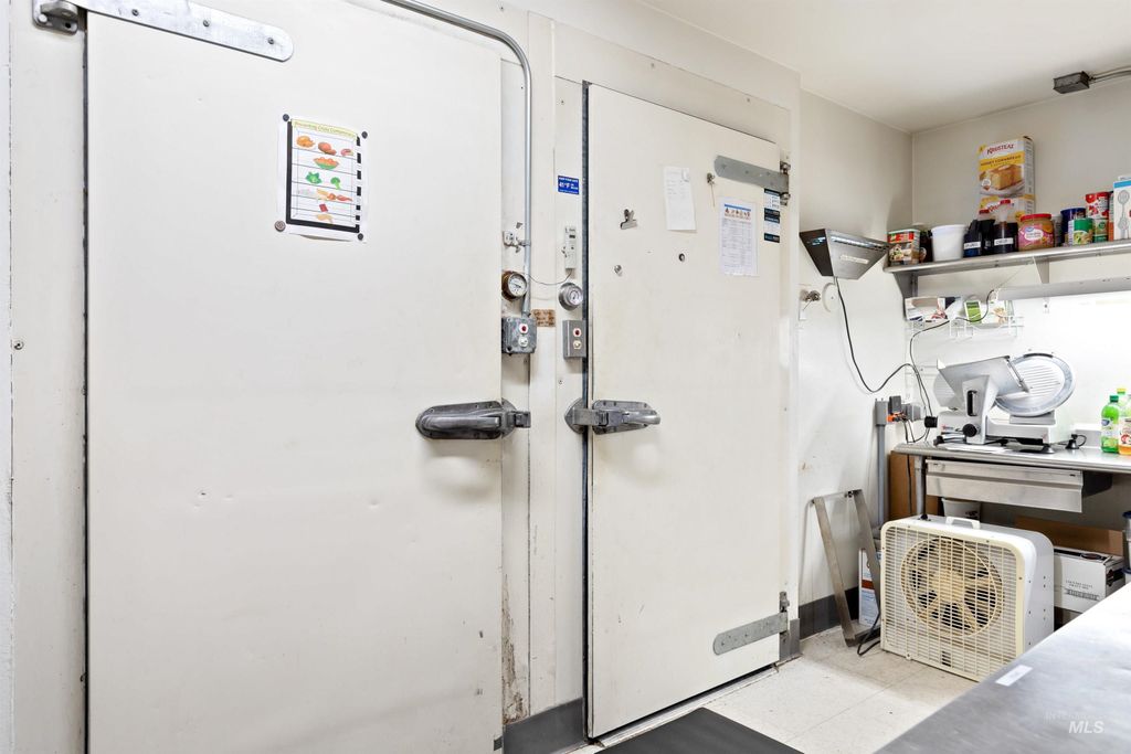 7234 Highway 21, Lowman, ID 83637 photo 16