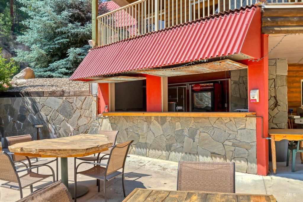 7234 Highway 21, Lowman, ID 83637 photo 25