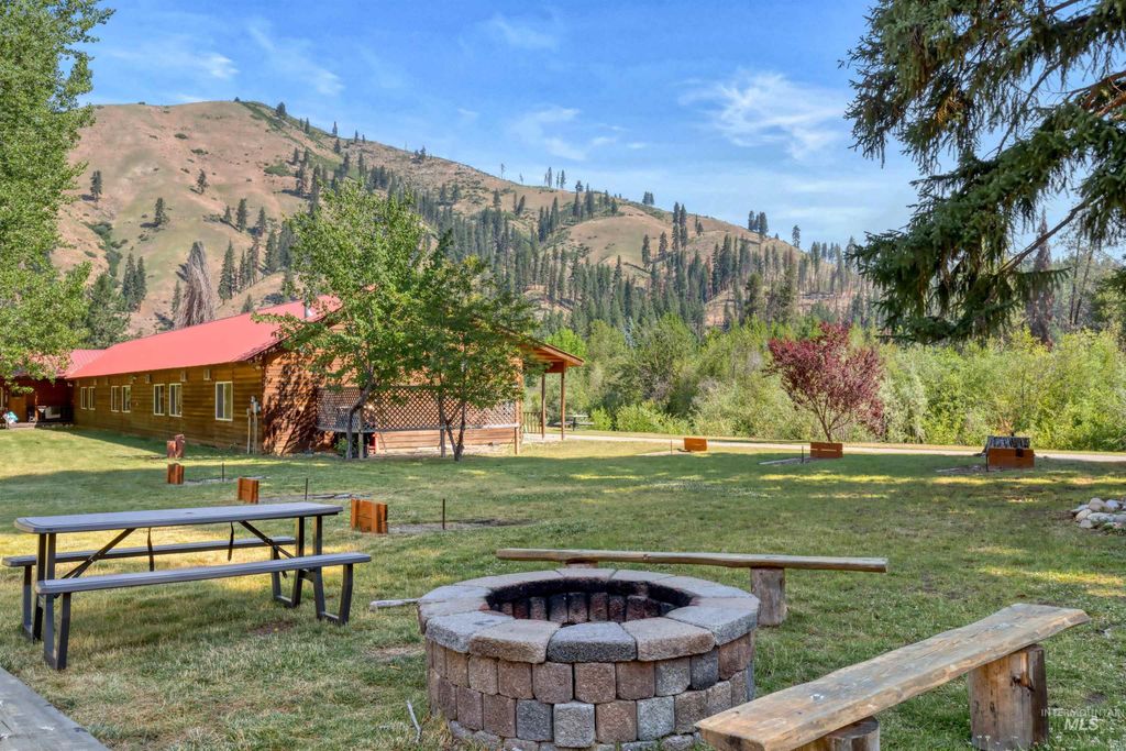 7234 Highway 21, Lowman, ID 83637 photo 28