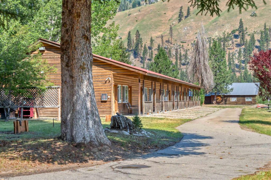 7234 Highway 21, Lowman, ID 83637 photo 29