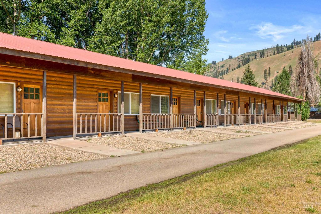 7234 Highway 21, Lowman, ID 83637 photo 30