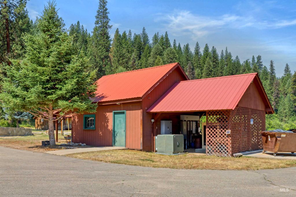 7234 Highway 21, Lowman, ID 83637 photo 40