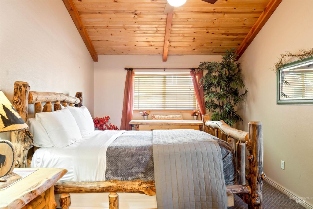 7234 Highway 21, Lowman, ID 83637 photo 45