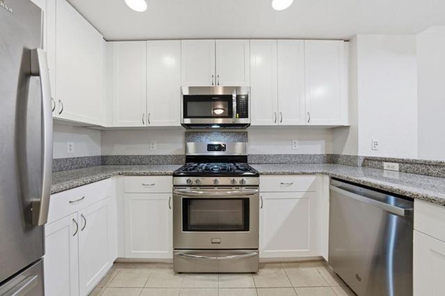 20488 Stevens Creek Boulevard 1114, Cupertino, CA 95014