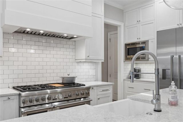 317 Riversedge Drive NW, Atlanta, GA 30339