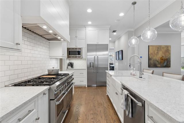 317 Riversedge Drive NW, Atlanta, GA 30339