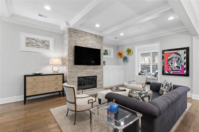 317 Riversedge Drive NW, Atlanta, GA 30339