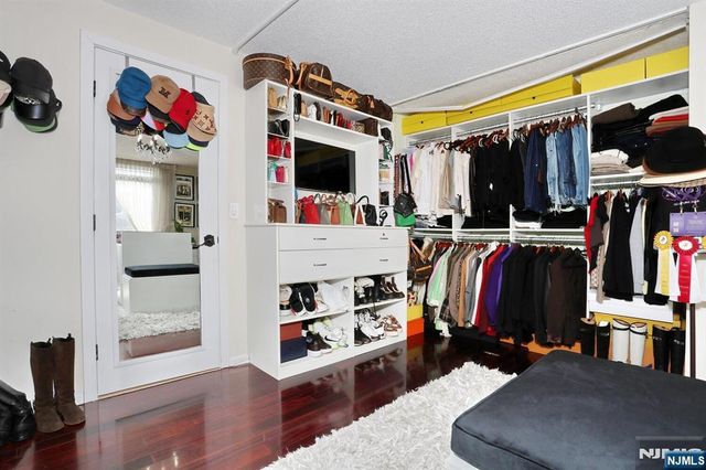 160 Overlook Avenue 4C, Hackensack, NJ 07601