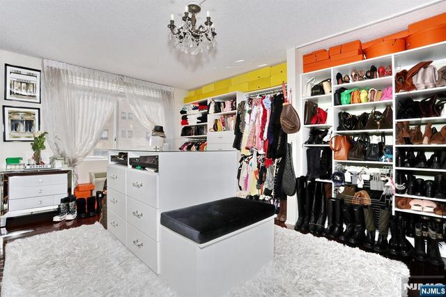 160 Overlook Avenue 4C, Hackensack, NJ 07601