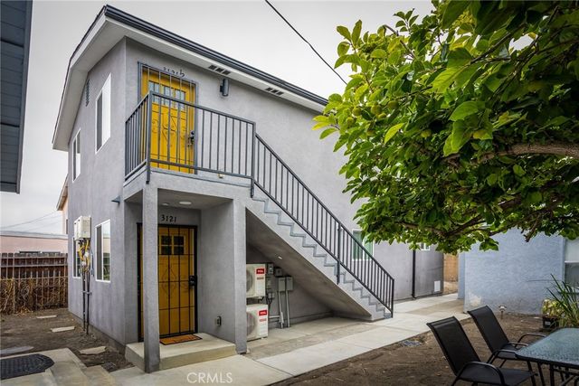 3121 Obama Boulevard, Los Angeles, CA 90018