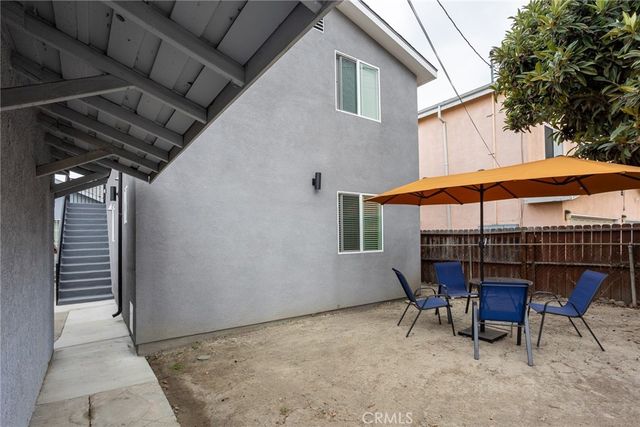 3121 Obama Boulevard, Los Angeles, CA 90018