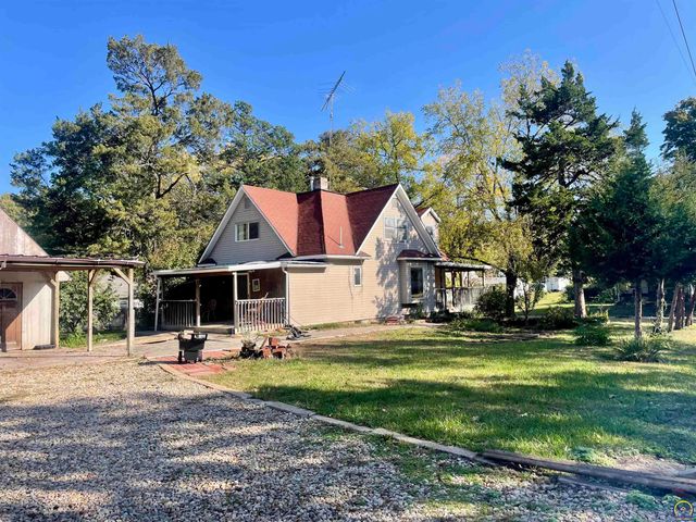 2345 SE Virginia AVE, Topeka, KS 66605