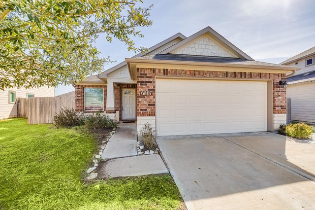 6807 Alamitos Court, Rosharon, TX 77583