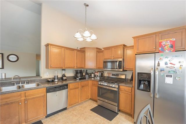 1066 Mcduffie Circle, Douglasville, GA 30134