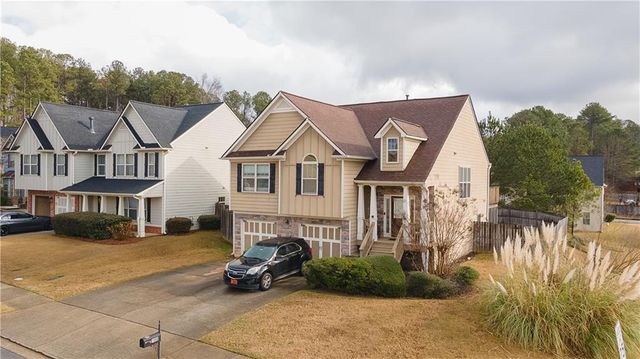 1066 Mcduffie Circle, Douglasville, GA 30134