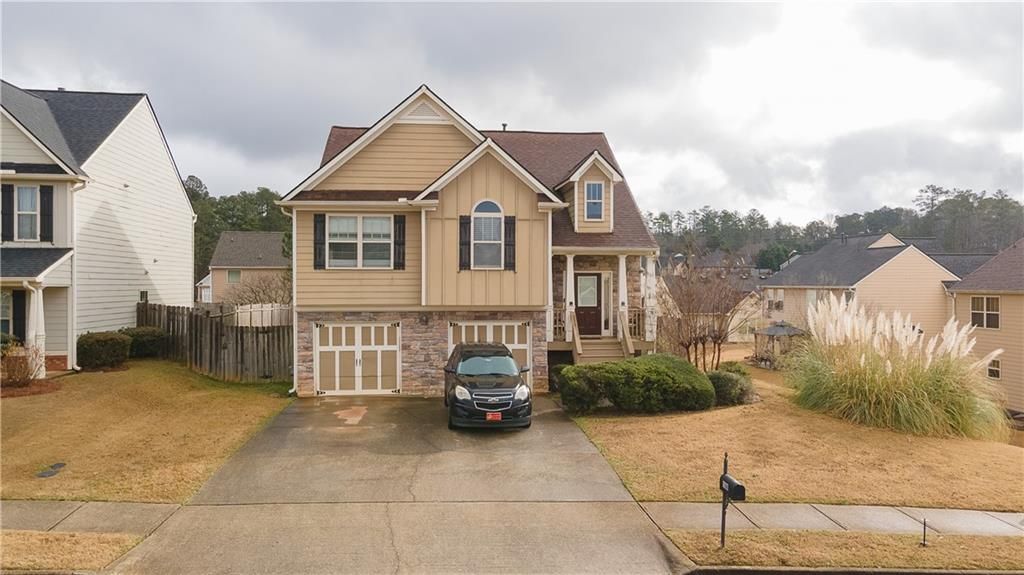 1066 Mcduffie Circle, Douglasville, GA 30134