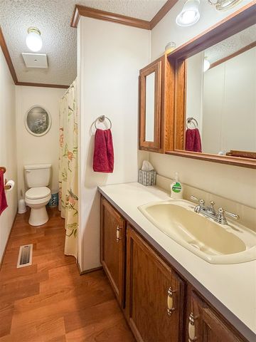 121 Elm Court, Muskegon, MI 49445
