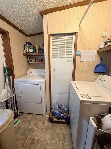 121 Elm Court, Muskegon, MI 49445