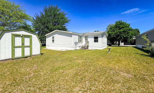 121 Elm Court, Muskegon, MI 49445