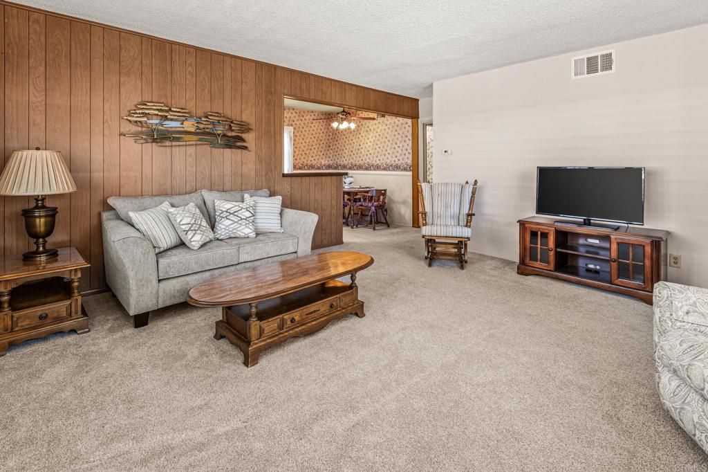 218 N Hayden Drive, Escondido, CA 92027 — photo 5