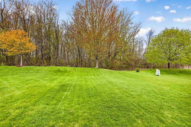 N9023 SPRING VALLEY ROAD, Menasha, WI 54952