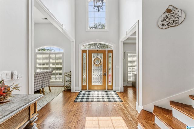 672 LAKE CREST DRIVE, Hoover, AL 35226