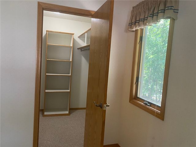 1 Chudleigh Lane, Bella Vista, AR 72714