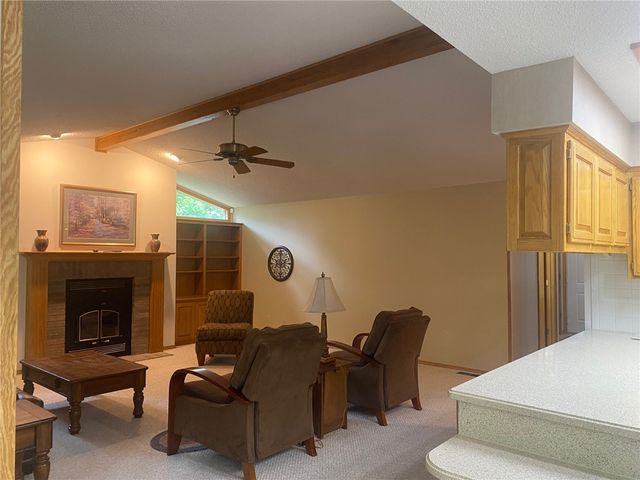 1 Chudleigh Lane, Bella Vista, AR 72714