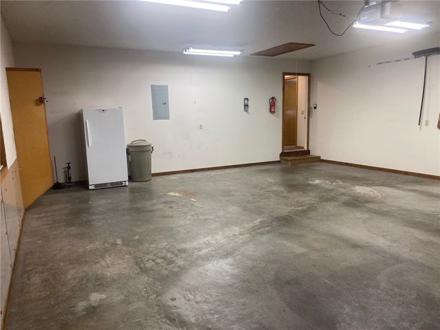 1 Chudleigh Lane, Bella Vista, AR 72714