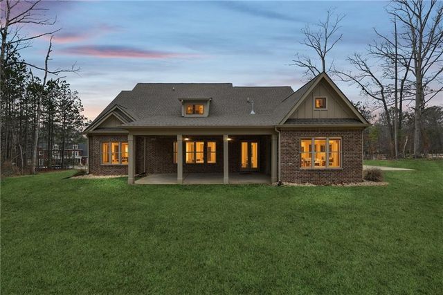 25 Mountain Crest Drive, Oxford, GA 30054