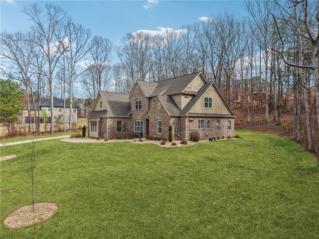 25 Mountain Crest Drive, Oxford, GA 30054