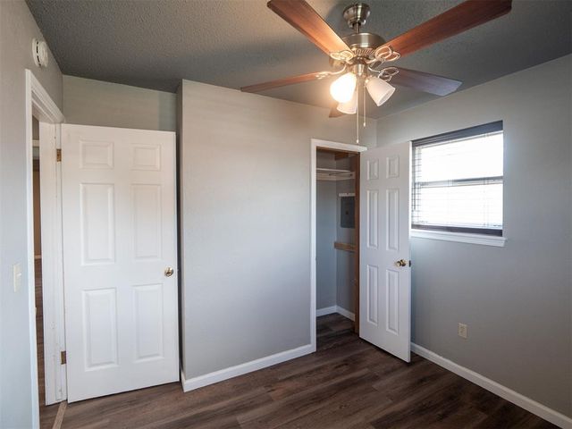1700 N Janeway Avenue, Moore, OK 73160