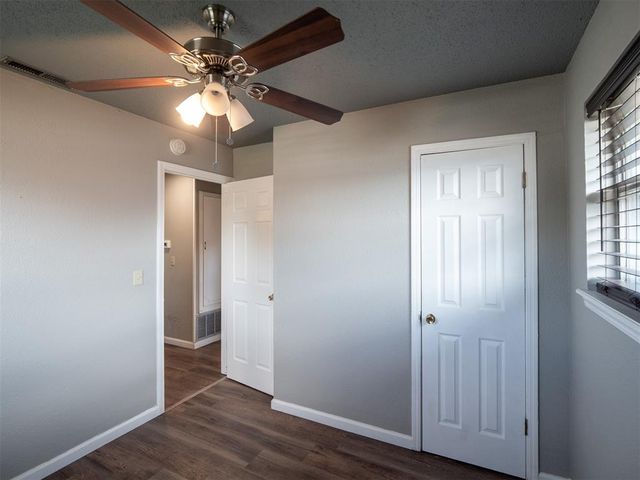 1700 N Janeway Avenue, Moore, OK 73160